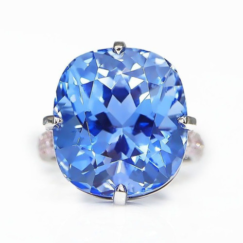 Ring 14K White Gold with Santa Maria Blue Maxixe Aquamarine and Diamonds
